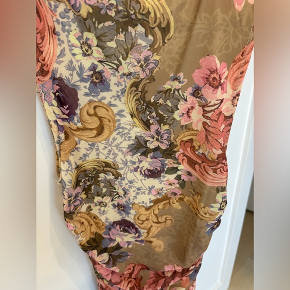 Dynamite Mesh Ruched Midi Dress - Picture 3 of 7